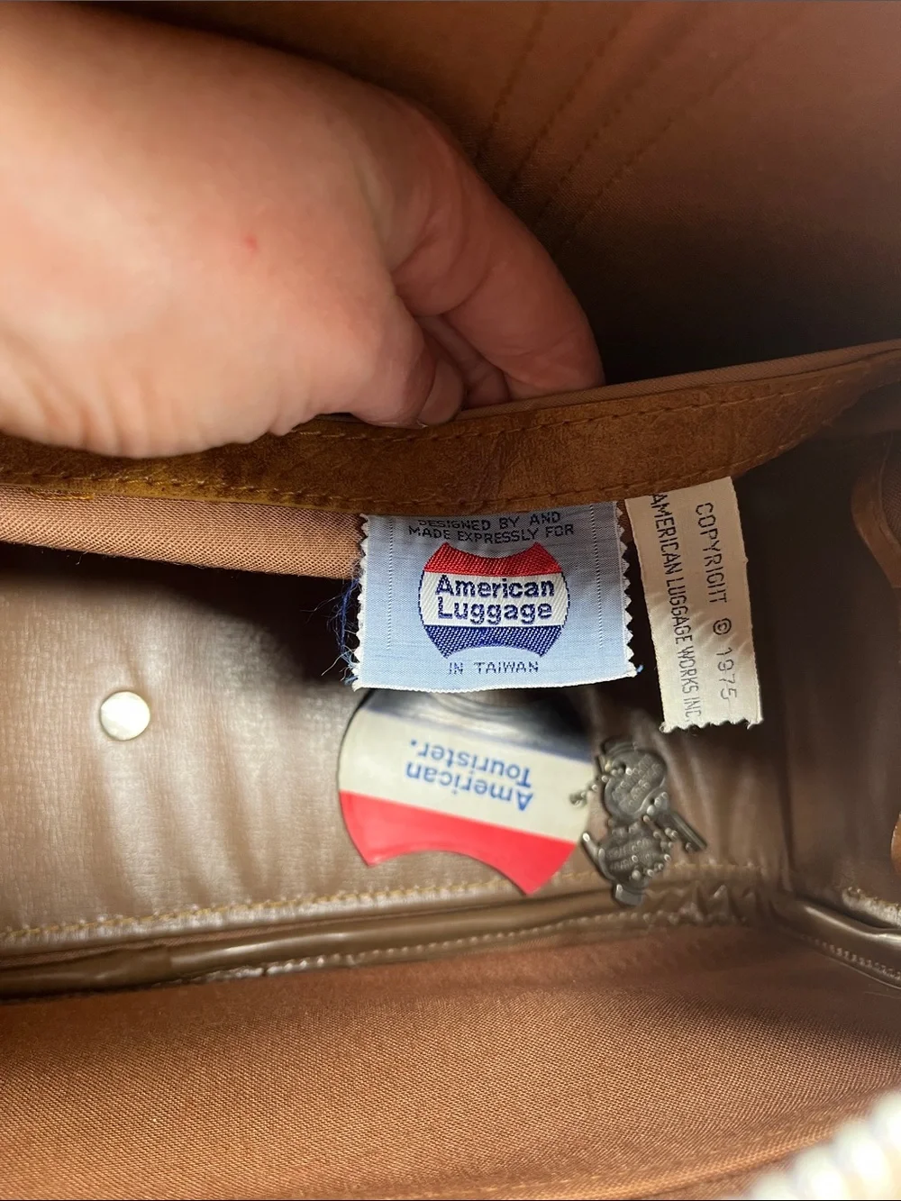 Vintage 1970s American Tourister Brown Shoulder Travel Bag